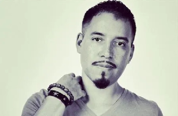 Emanuel Xavier